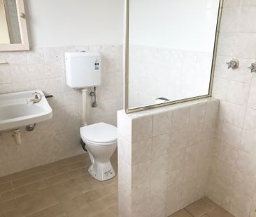 12/41 Carroll Crescent, Glen Iris VIC 3146 - Apartment For Rent | D... - Photo 1