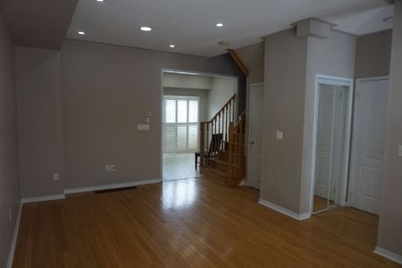 For Lease - 81 Wyper Square, Toronto, Ontario - Photo 5