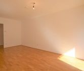 4-Zimmer-Familiendomizil mit Balkon, mitten im Dritten - Photo 2