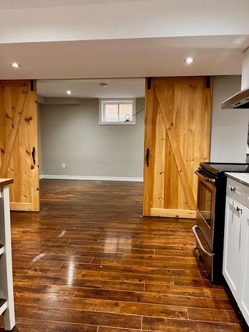 For Lease - 6 Stoneham Street, New Tecumseth, Ontario - Photo 2