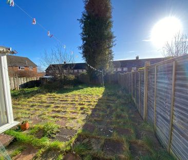 4 bedroom terraced house to rent - Photo 4