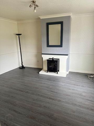 67 Garron Crescent, Larne, BT40 2AT - Photo 2