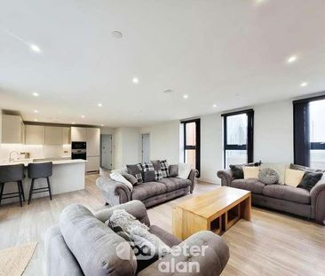 The Links, Rest Bay, CF36 - Photo 1