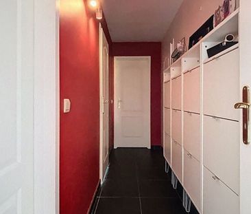 Appartement te huur in Mons-lez-Liège voor € 1.000 met 1 slaapkamer - Photo 4