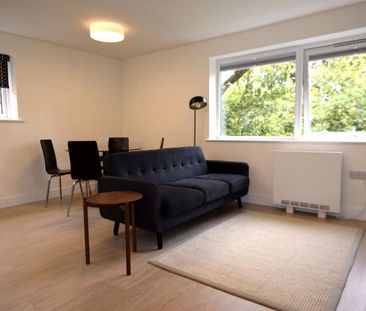 Gladstone Court, Headington, Oxford, Oxfordshire, OX3 - Photo 1