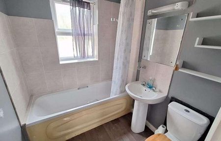 Kirby Court, CV21 - Photo 5