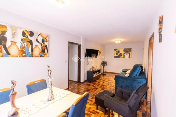Apartamento com 3 quartos e 102m² para alugar em Teresópolis, Porto Alegre. - Photo 1