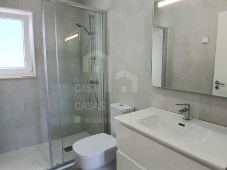 Moradia T2 em Lisboa - Foto 5