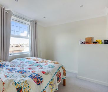 Burnfoot Avenue, London SW6 - Photo 6