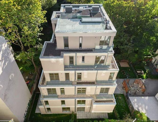 ERSTBEZUG! Schöne 3-Zi.-Whg. mit Einbauküche und zwei Terrassen - Photo 1