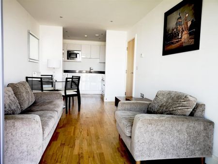 2 bedroom apartment to rent - Photo 3