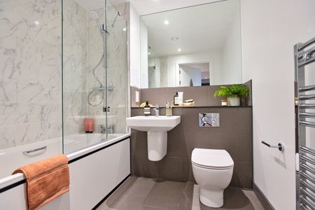 2 bedroom apartment to rent - Photo 2