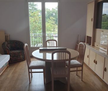 Location Appartement 3 pièces 63m² CHALON SUR SAONE 71100 - Photo 2