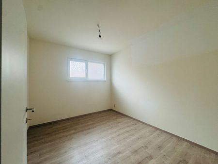 2 slaapkamerappartement met inpandige garage - Foto 3