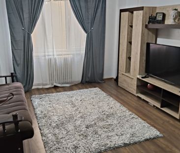 Apartament 2 camere ,zonă ultracentrala - Photo 5