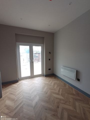 Studio Flat, St Mary's Road, N9 - Photo 2
