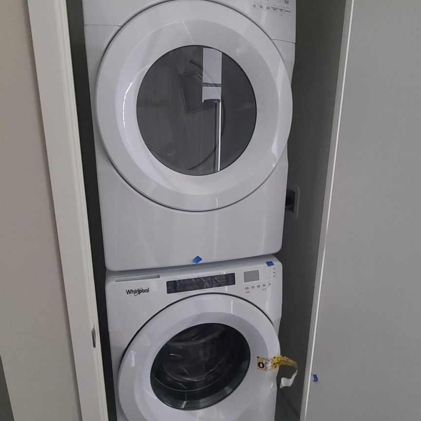 For Lease - 10 Deerlick Court Unit# 407, Toronto, Ontario - Photo 1