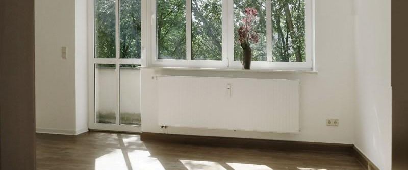 Individuell Wohnen im Bauhaus-Stil! Offene Küche // Großer Balkon // Grünes Umfeld! - Photo 1