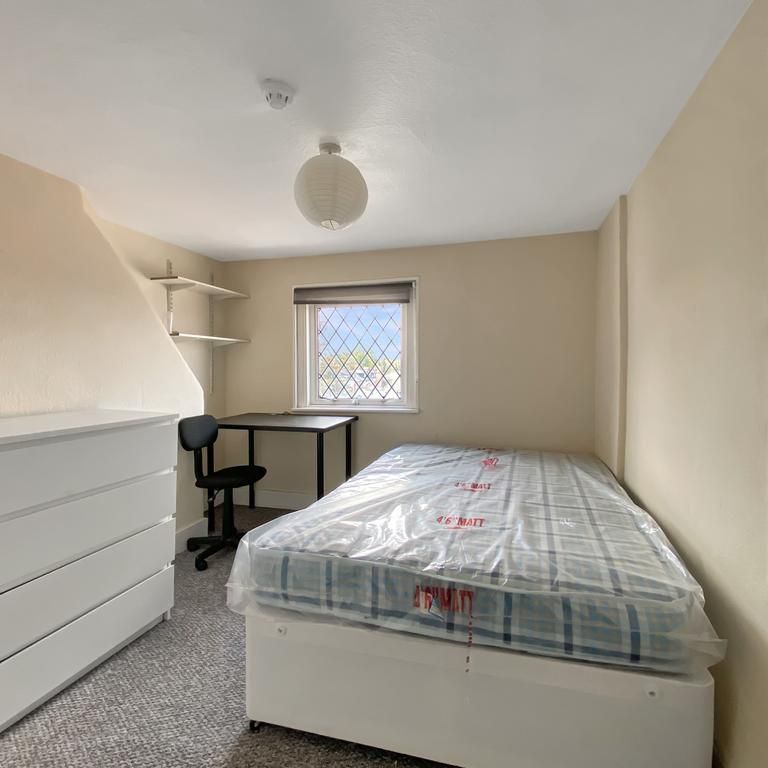 5 bedroom house share to rent - Photo 1