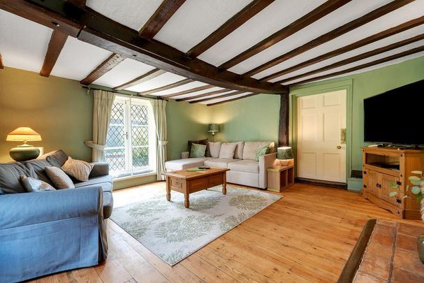 4 bedroom detached house to rent - Photo 1