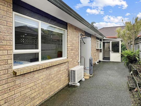 12 Stewart Gibson Road, The Gardens, Auckland - Photo 1