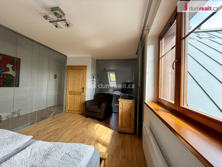 Pronájem bytu 3+kk 74 m² - Fotografie 5