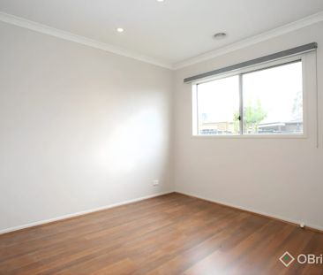 Family-Friendly Home in the Heart of Clyde North - Photo 3