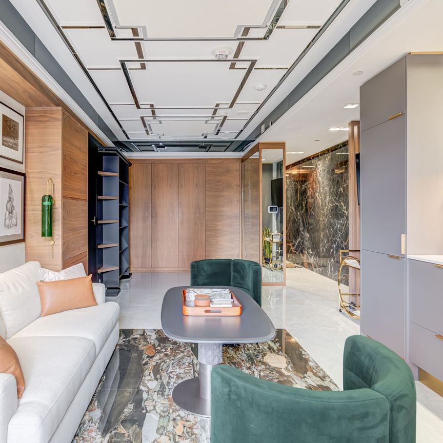 For Lease - 88 Cumberland Street Unit# 505, Toronto, Ontario - Photo 1