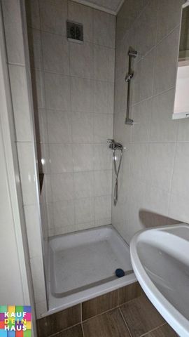 Frisch saniert 1-Zimmerwohnung mit Küche - Photo 5