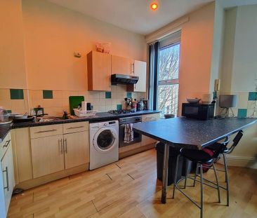 2 bedroom flat to rent - Photo 5