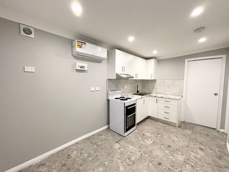 Home For Rent - Photo 5