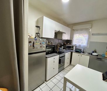 Location Appartement 2 pièces 46m² - Photo 3