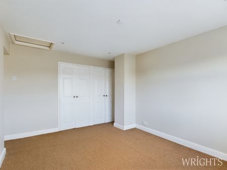 2 bedroom House - Wigram Way, Stevenage - Photo 3