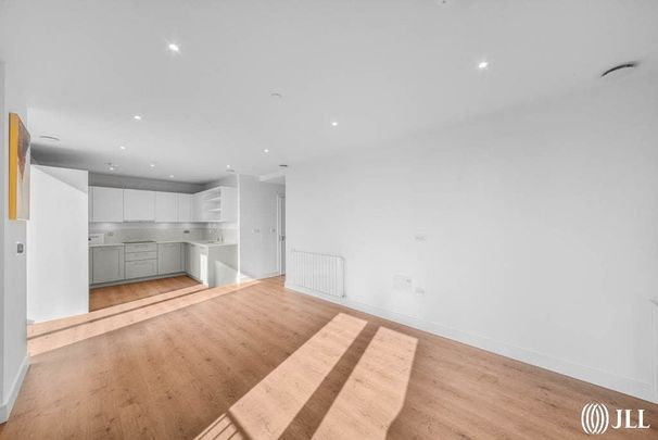 Menara Point, Affinity View, London E15 - Photo 1