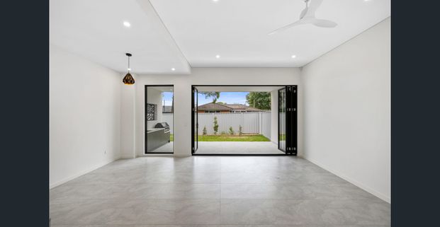 Luxurious and contemporary living experience located in an ideal location - Photo 1