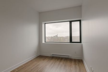 30 Saint-Joseph Est - Photo 2