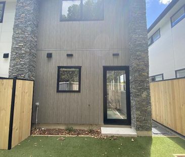 2 Bedroom Townhouse - Photo 2