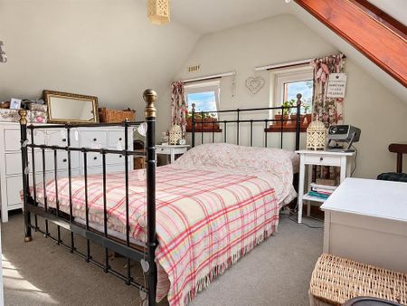 2 bedroom cottage to rent - Photo 3