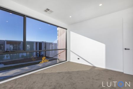 7 Cygnet Crescent, Red Hill ACT 2603 - House For Rent | Domain - Photo 3