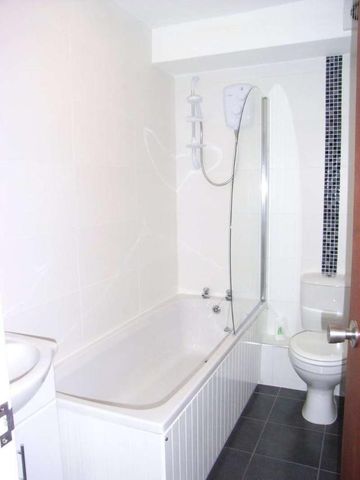 Meadows Crescent, Streamers Meadows, Honiton, Devon, EX14 - Photo 3