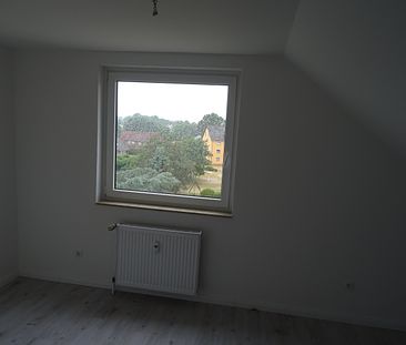 3 Zimmer Dachgeschosswohnung in gepflegter Wohnanlage - Foto 2
