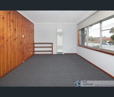 2/15 Wedge Street, Dandenong, Vic 3175 - Photo 3