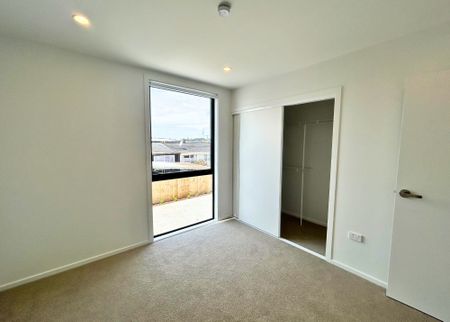 2 Bedrooms on Mead St - Photo 5