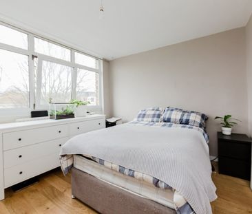 1 Bed Flat, Turberville House, SW9 - Photo 3