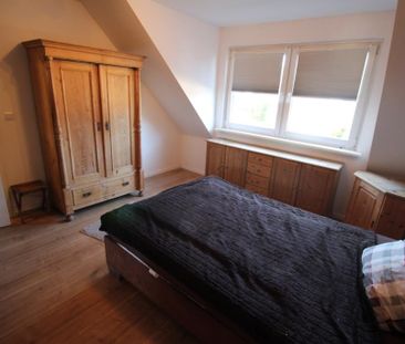 ELSTERNWEG/UNTERRATH 1. OG EINBAUKÜ. LAMINAT SANIERTES DUSCHBAD KOM... - Photo 4