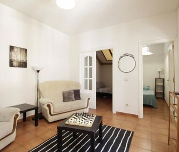Apartamento de alquiler en Pacífico - Photo 3