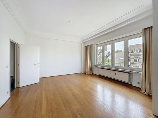 Appartement te huur in Ixelles - Photo 1