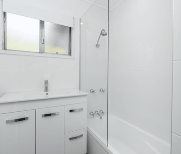 Fully Renovated 4-Bedroom Home with 2 Bathrooms & Generous Lock-Up ... - Photo 6