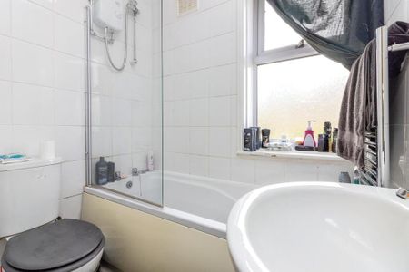3 Bed Semi-Detached House, Renathorpe Road, S5 - Photo 5