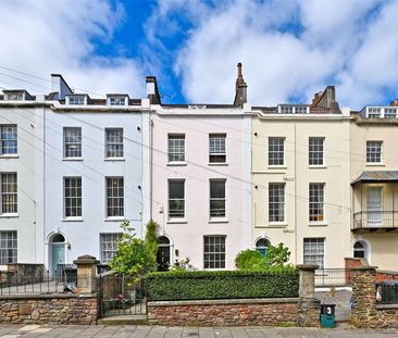 An Exclusive Opportunity to Rent a Prestigious 5-Bedroom Townhouse ... - Photo 1